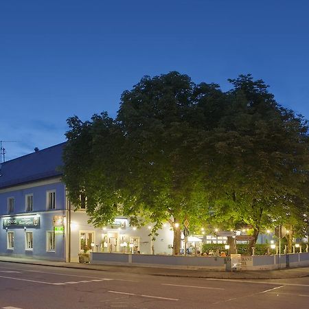 Hotel Blauer Karpfen Oberschleißheim Exterior foto